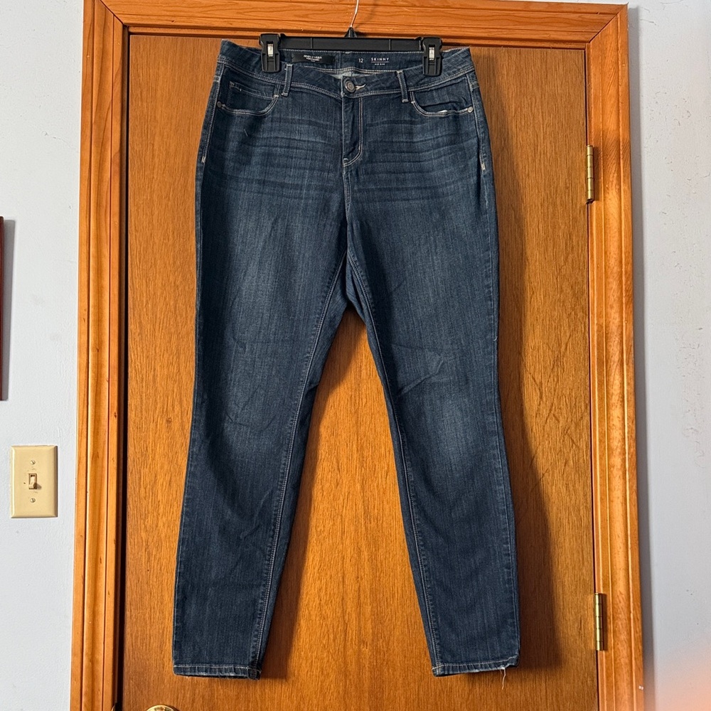 Simply Vera Deep Indigo mid rise Straight Leg Jeans